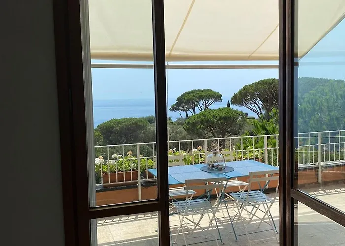Penthouse - Pineta Di * Arenzano